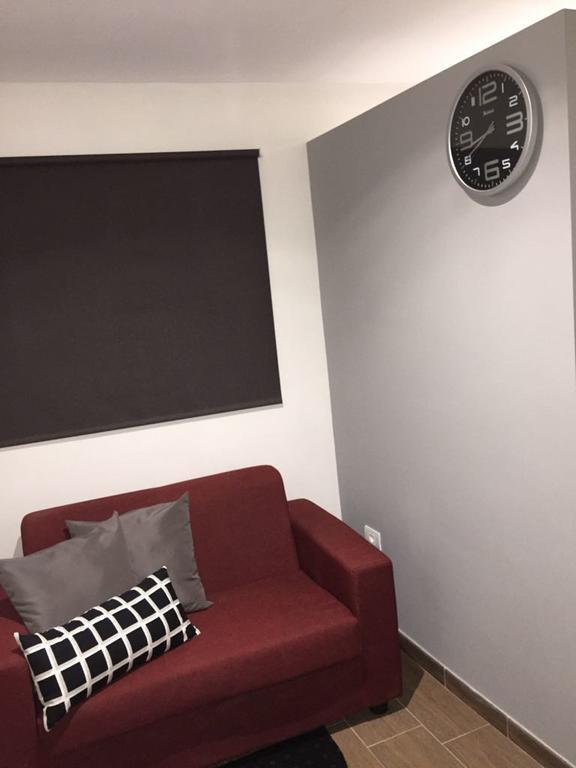 Estudios Cientouno La Laguna  Luaran gambar